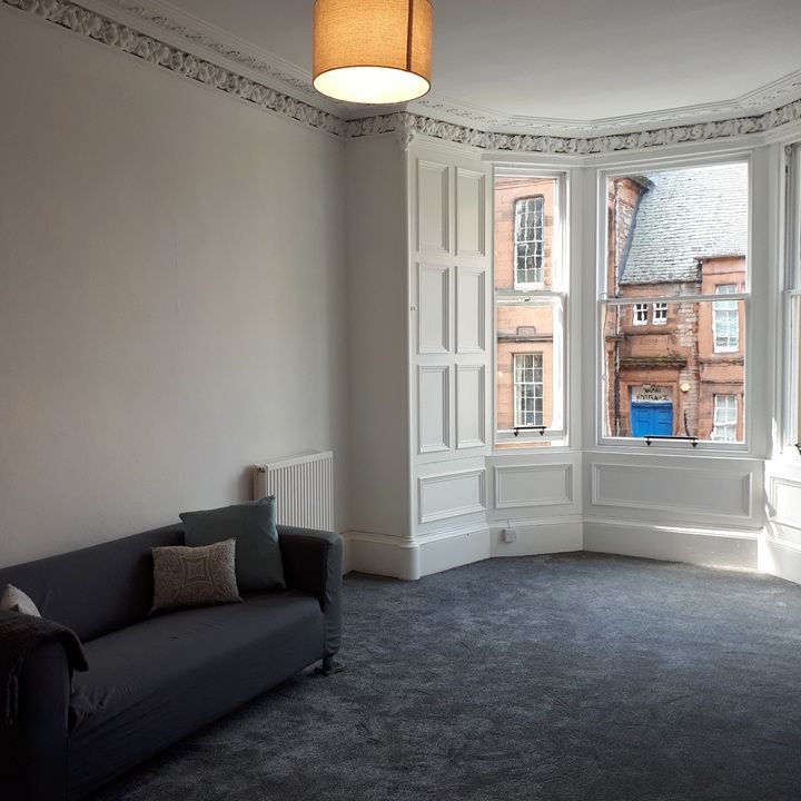 3 Bed Flat, Montpelier, EH10 - Photo 1