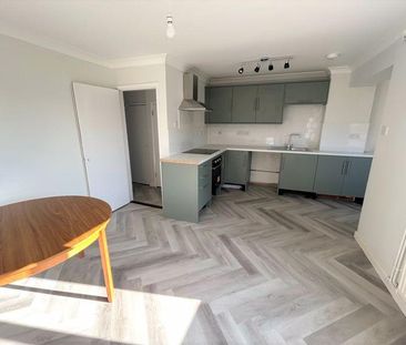 2 bedroom terraced house to rent - Photo 6