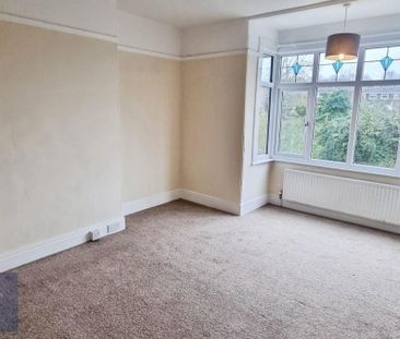 3 bedroom House To Let - Photo 4