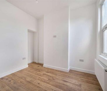 Scotland Green Road, Enfield, EN3 - Photo 6