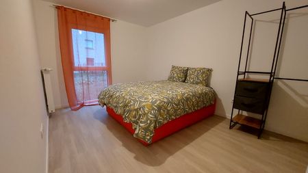 Location Appartement 3 pièces 63m² - Photo 4