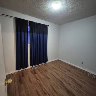 478 Wales Avenue - Photo 3