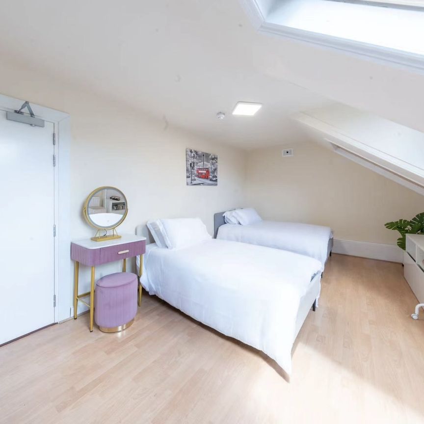 Fortess Road, London - Photo 1