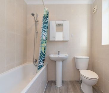 1 Bed Flat, Finchley Central, N3 - Photo 5