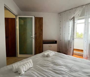 Apartament 3 camere, decomandat, 80mp - Selgros Cug - 590€ - Photo 3