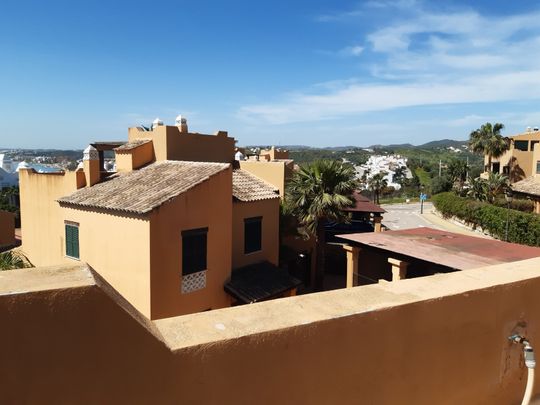 3 Bedrooms Town HouseEstepona - Photo 1