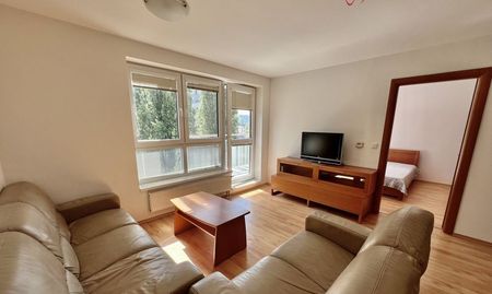 Slnečný 2 izbový byt s LOGGIOU a PARKINGOM v Eden Park - Photo 2