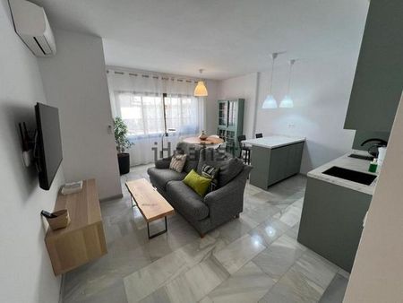 Alquiler de piso en Calle María Auxiliadora, 5 - Photo 3