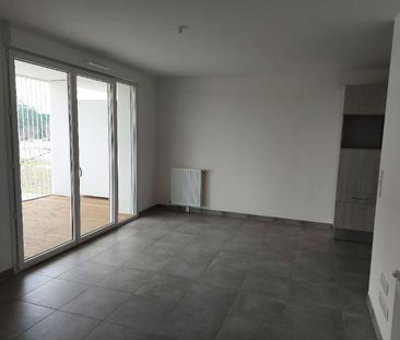 Location Appartement 3 pièces 66m² TOULOUSE 31300 - Photo 2