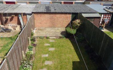 Lindsey Gardens, Market Harborough - Photo 2