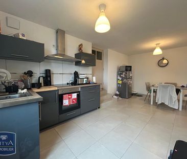 Location Appartement 2 pièces 67m² BRIVE LA GAILLARDE 19100 - Photo 4