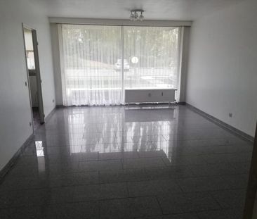 Appartement te huur - Photo 1