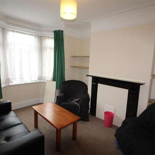 Highfield Lane, Southampton, SO17 - Photo 1