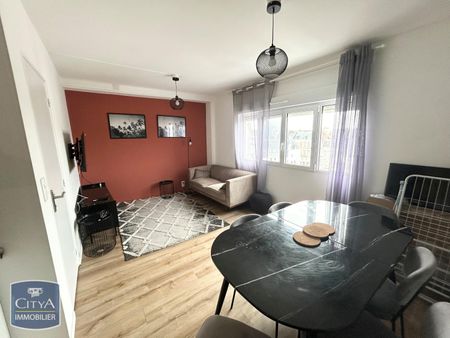 Location Appartement 1 pièce 11m² VALENCIENNES 59300 - Photo 2