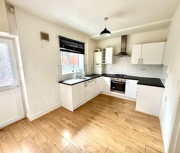 Hastings Street, Barnsley, Grimethorpe - Photo 6