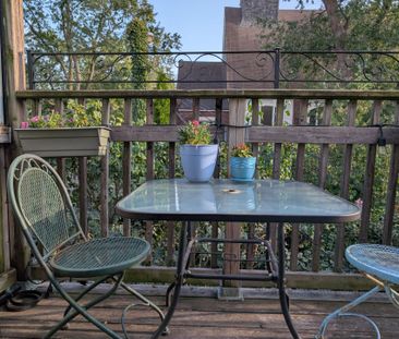 For Lease - 1239 College Street Unit# 2nd Flr, Toronto, Ontario - Photo 6