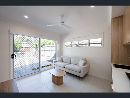 1/36 Hellen Street, Bald Hills QLD 4036 - Apartment For Rent | Domain - Photo 4
