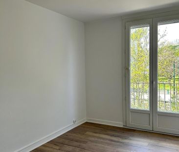 Location Appartement 4 pièces 65m² VILLENAVE D ORNON 33140 - Photo 3