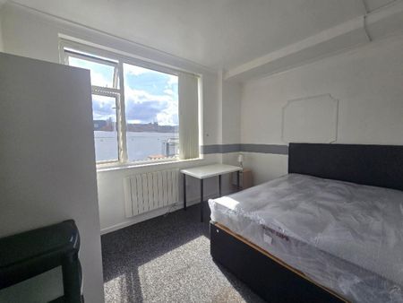 1 Bed House share For Rent - Photo 2