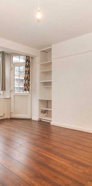 Emlyn Gardens, Shepherd's Bush, W12, London - Photo 1