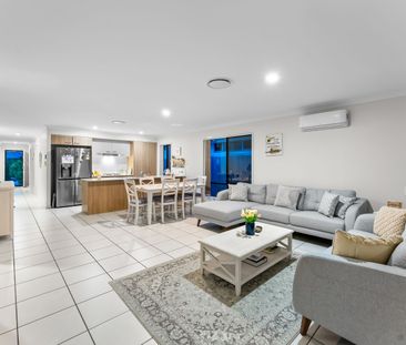 Stylish & Modern Home in Capestone - Photo 3