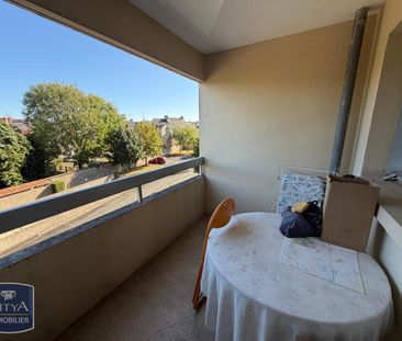 Location Appartement 3 pièces 65m² CHATEAUROUX 36000 - Photo 6