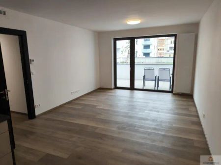 Pronájem novostavby bytu 2+kk + terasa 22 m - Photo 3