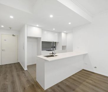 ModernApartment with Leafy Outlook in Prime Asquith Location - Photo 4