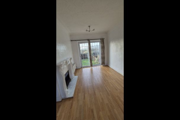 3 Bed Semi-Detached House, Windmill Lane, S5 - Photo 1