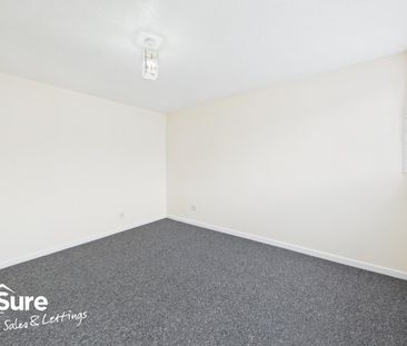 3 bedroom end of terrace house to rent - Photo 3