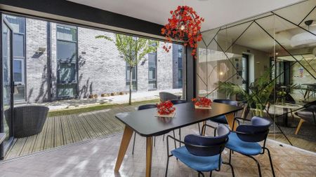 Studio to rent - Photo 2