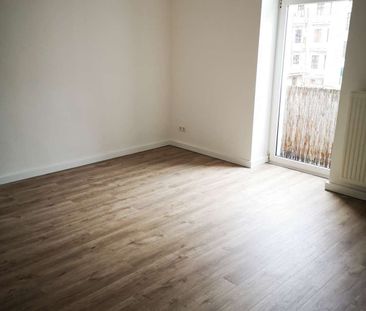 Feldstadt: gemütliche 4-Zimmer-Wohnung mit Balkon - Photo 3