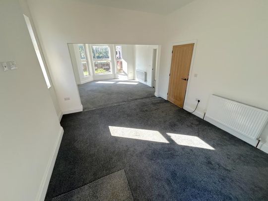 5 bedroom semi-detached house to rent - Photo 1