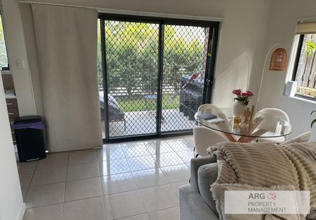 6/16-18 Turpin Road, Labrador, QLD, 4215 - Photo 4