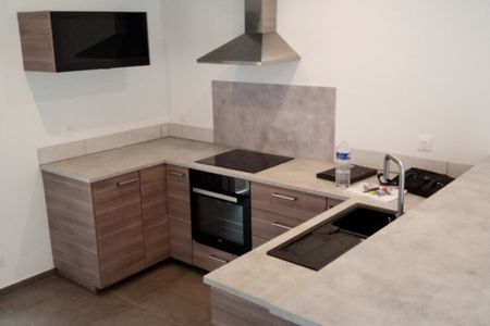 VILLA T4 R+1 86 m² - LE TOURET SALON DE PCE - Photo 4