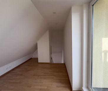 # SQ - HELLE, RUHIGE 2 ZIMMER DG-WOHNUNG INKL. TERRASSE - NÄHE RIVE... - Foto 3