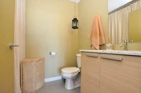 For Lease - 625 Queen Street Unit# 305, Toronto, Ontario - Photo 2