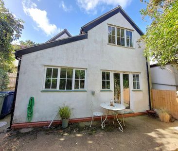 House to rent in Meadow Lane, Linton, Cambridge, CB21 4HX - Photo 2