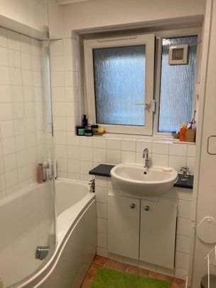 2 Bed Flat, Therfield Court, N4 - Photo 1