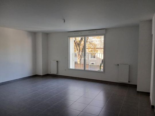 SANS FRAIS D4'AGENCE - T1 41 M2 - LA ROCHELLE - Photo 1