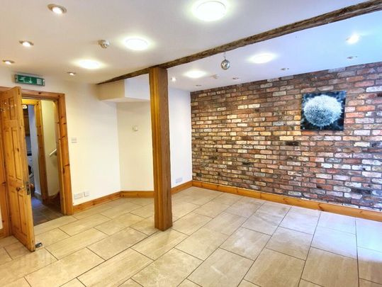 14 Bridge Street, Lisburn, BT28 1XY - Photo 1