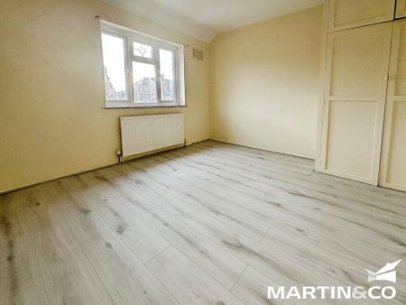3 bedroom terraced house to rent - Photo 2