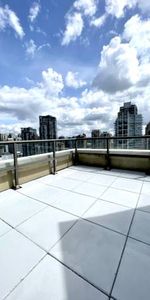 Penthouse 1 | 2 Bed & 2 Bath - Photo 4