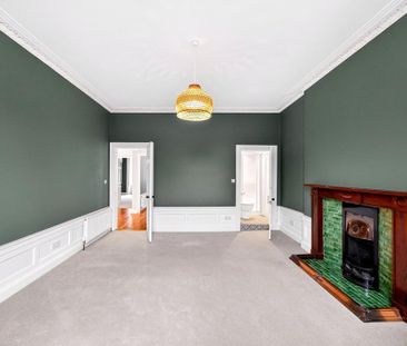 3 bedroom apartment to rent - Photo 6