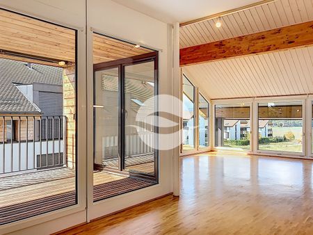 Lumineux 4,5 pièces + Mezzanine - Photo 2