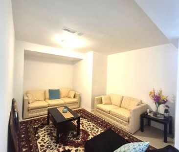 For Lease - 6080 Featherhead Crescent Unit# Lower, Mississauga, Ont... - Photo 3