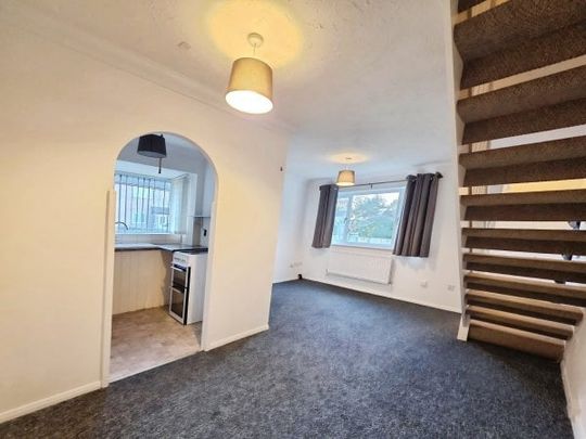 Hillfields, Dereham, NR19 1UE - Photo 1