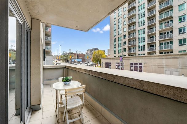 For Lease - 242 Rideau Street Unit# 206, Lower Town - Sandy Hill, Ontario - Photo 1