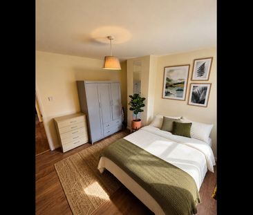 Room in a Shared Flat, Thomas Baines Road, SW11 - Photo 3