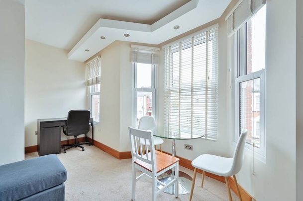 2 bedroom maisonette to rent - Photo 1